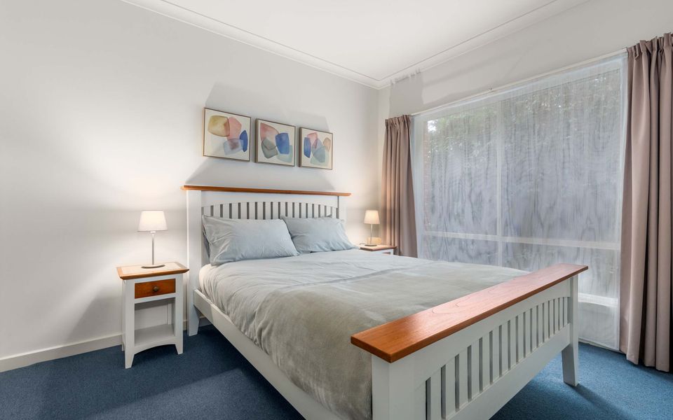 Superb Quiet Court Location – Family Friendly Retreat in a Prime Location