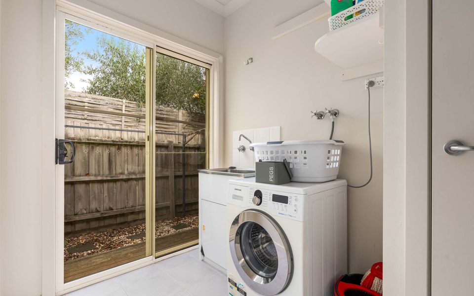 Superb Quiet Court Location – Family Friendly Retreat in a Prime Location