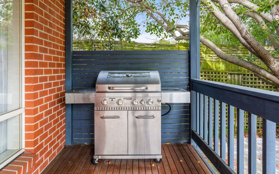 Superb Quiet Court Location – Family Friendly Retreat in a Prime Location