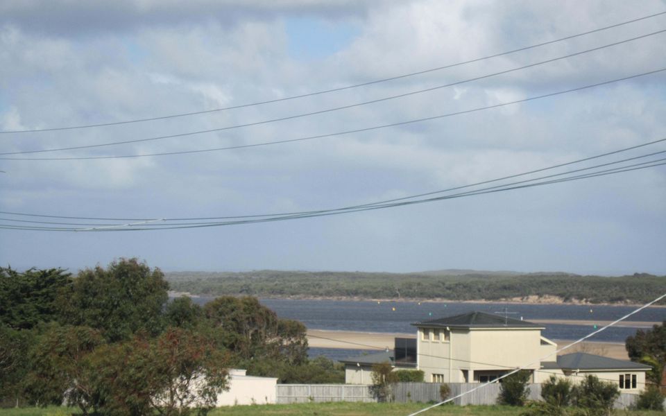 Iconic Apartment in the Heart of Inverloch