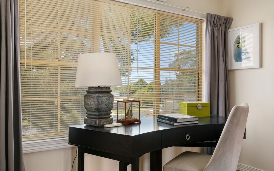 Sea Breeze on the Crescent