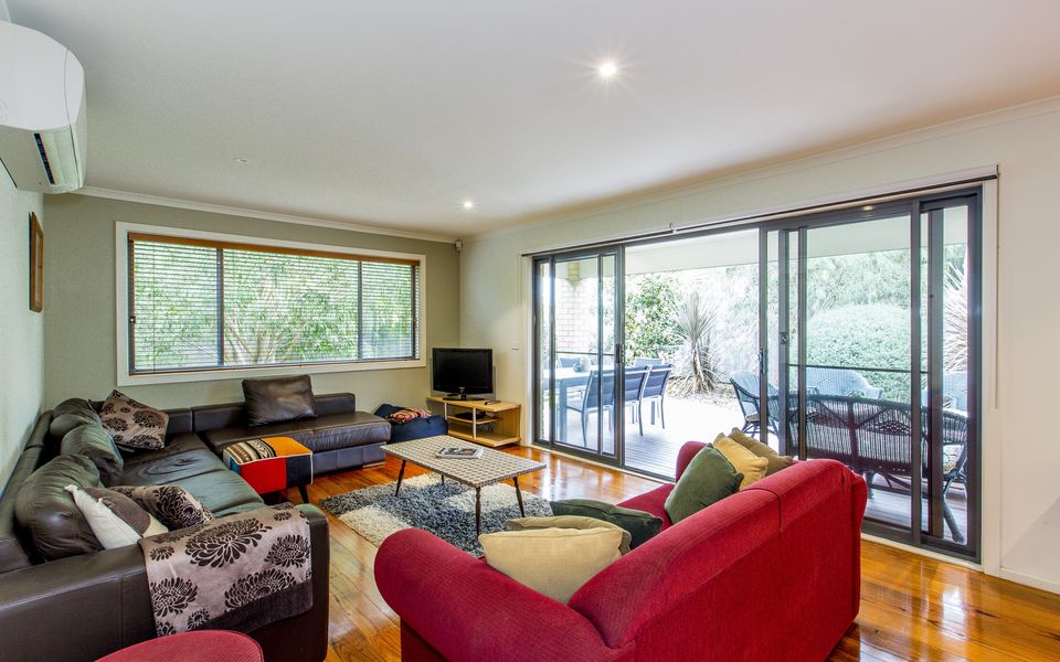 Surfside Getaway in Picturesque Inverloch