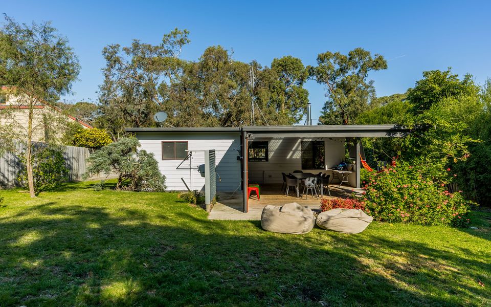 Cozy Beach Hideaway – Pet friendly