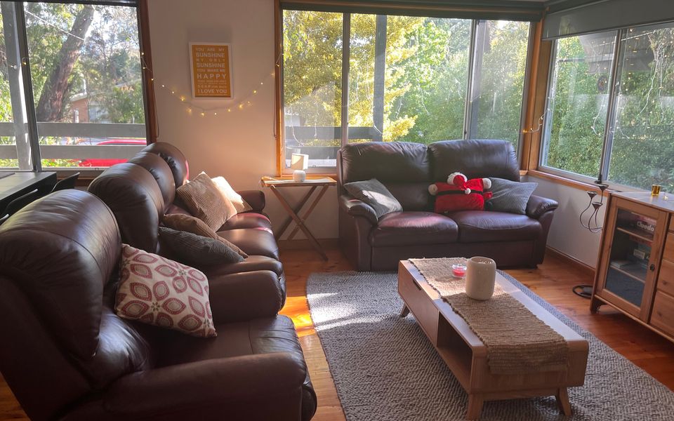 Cozy Beach Hideaway – Pet friendly