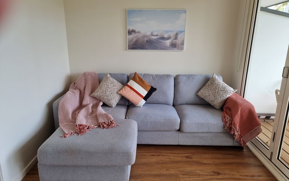 Beaton’s Beach Front Studio – Inverloch