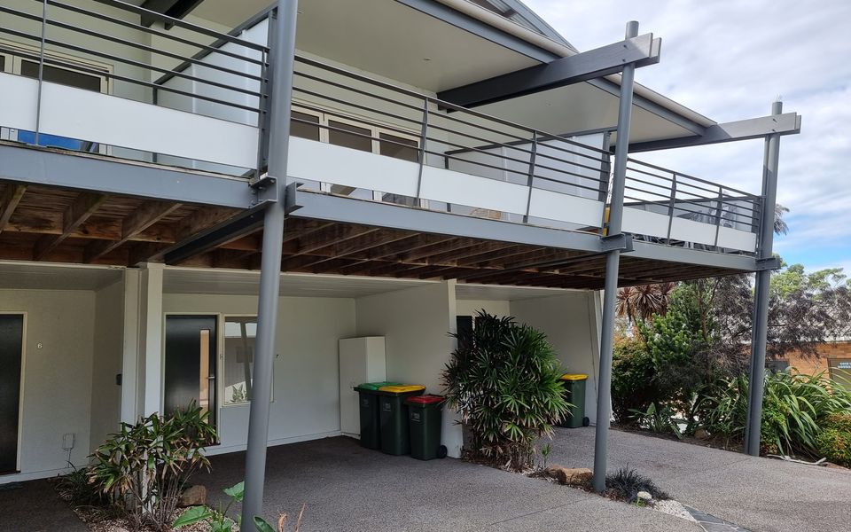 Beaton’s Beach Front Studio – Inverloch