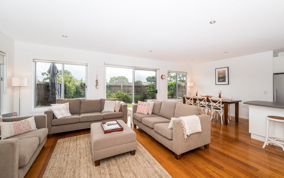 Coastal Retreat Inverloch – Linen included, Free WIFI
