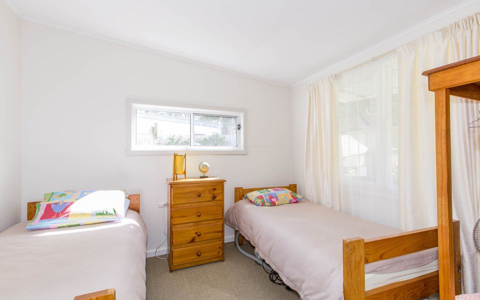 Classic Cottage Minutes to the Beach