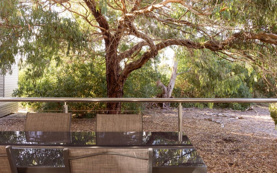 One Level at Broadbeach – Inverloch