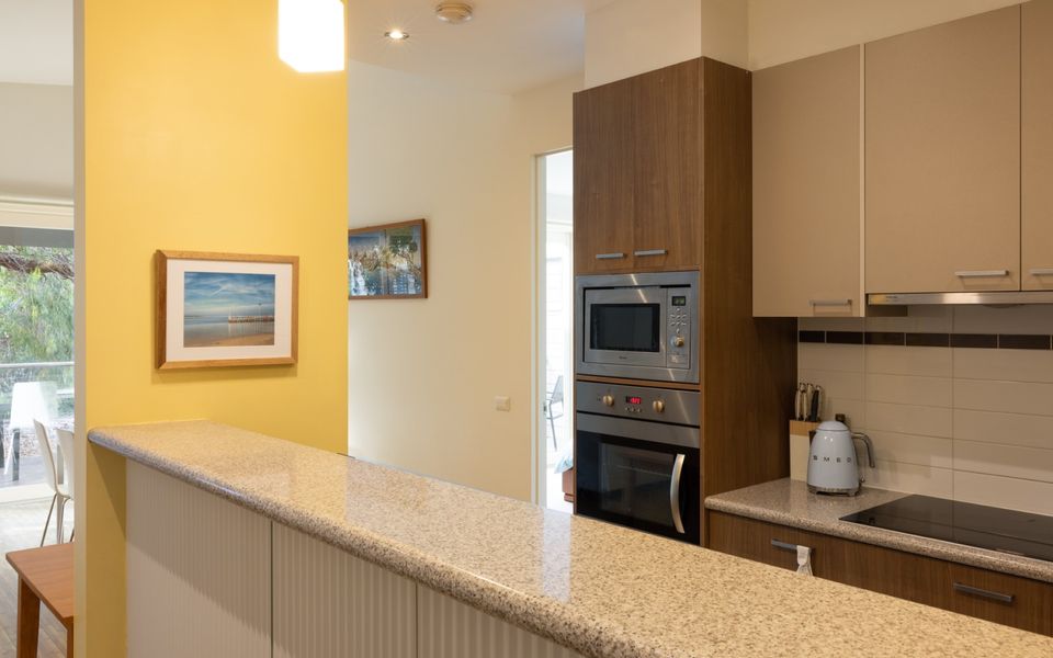 One Level at Broadbeach – Inverloch