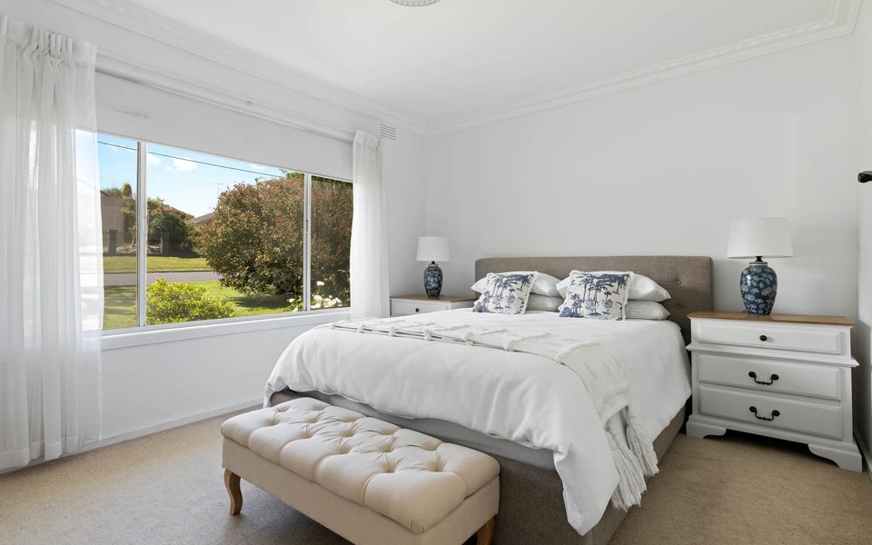 Seaview Cottage and pool (Wifi and Linen included)