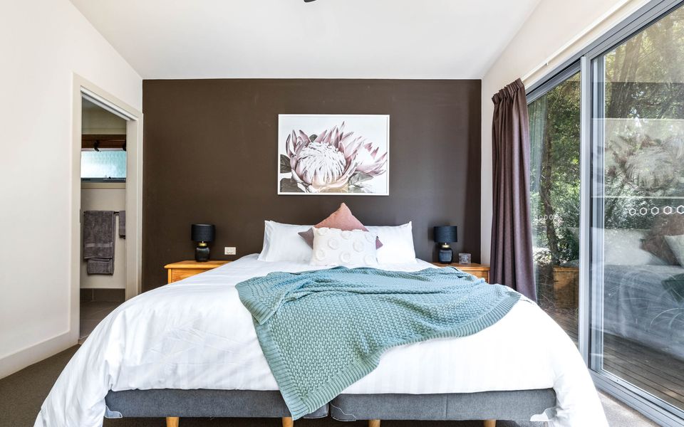 Tea Tree by the Sea, Linen & Wifi, 300m from beach