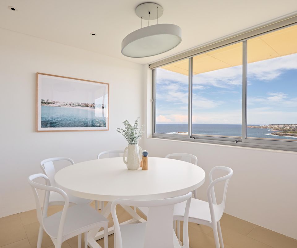 Coogee Surf View I90