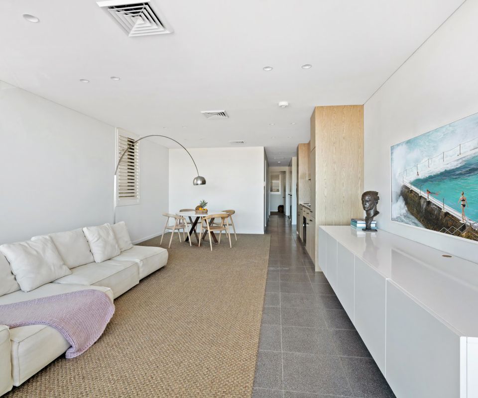The Amalfi ISYD