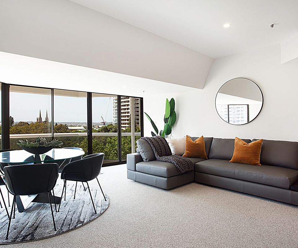 Hydeaway Luxe City Apartment I90