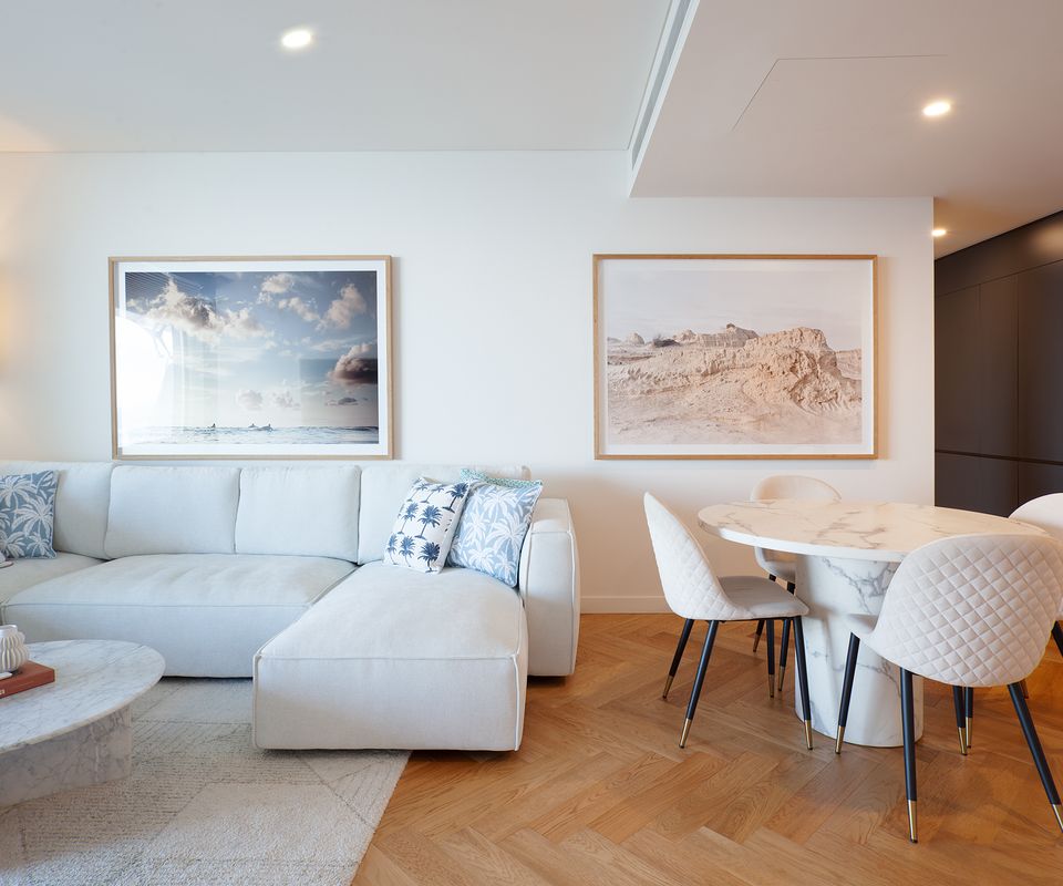 Prestige City Chic I90