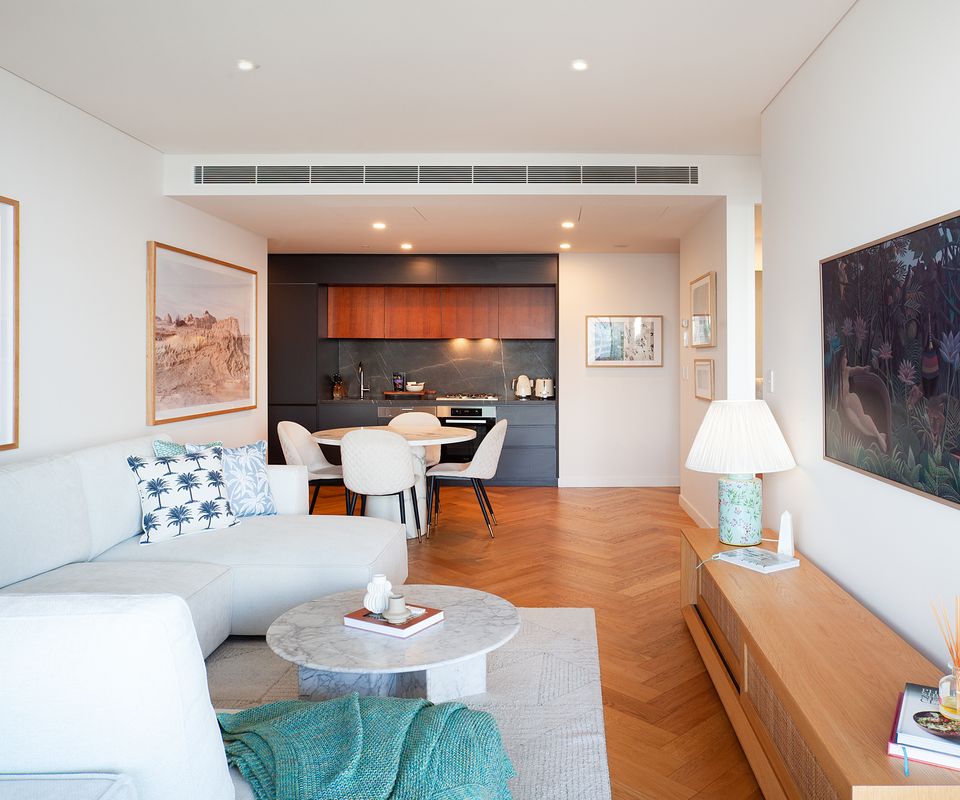 Prestige City Chic I90