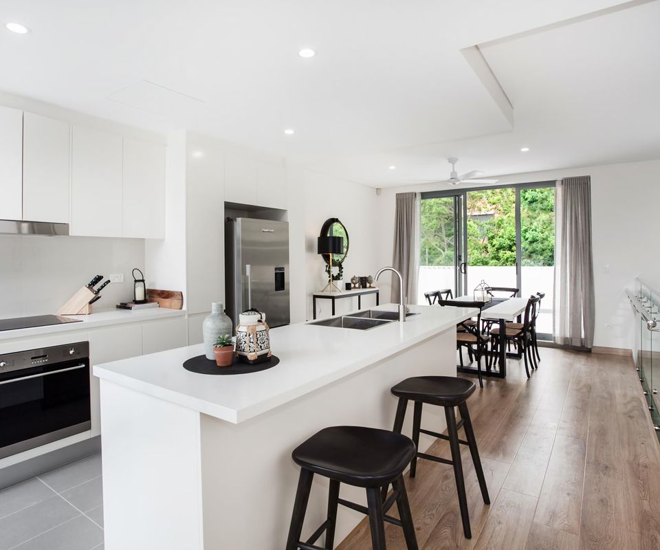 Bream Penthouse ISYD