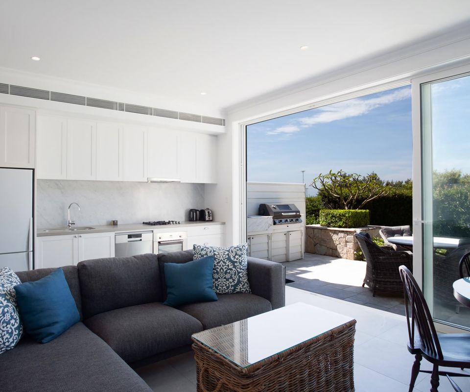 Villa Bianca Clovelly ISYD