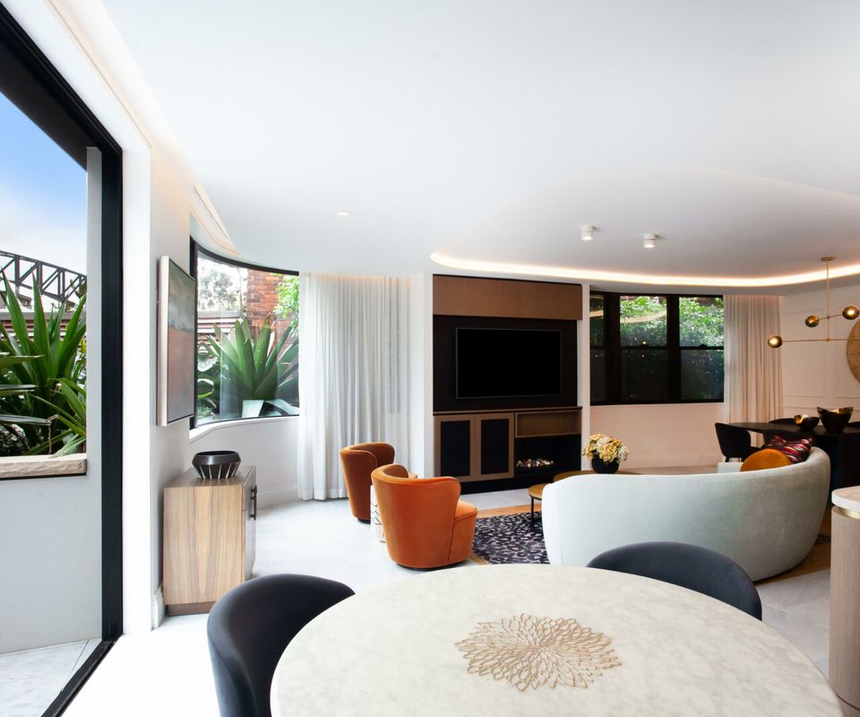 Kirribilli Charisma I90