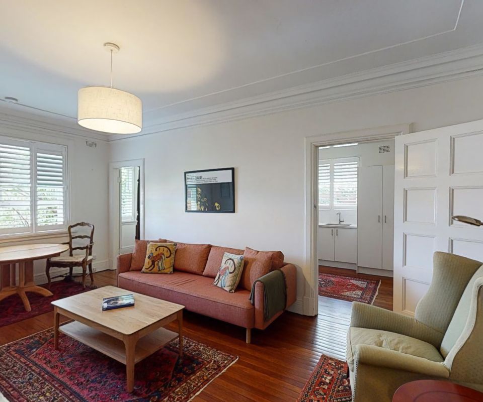 Elegant Art Deco Edgecliff I90