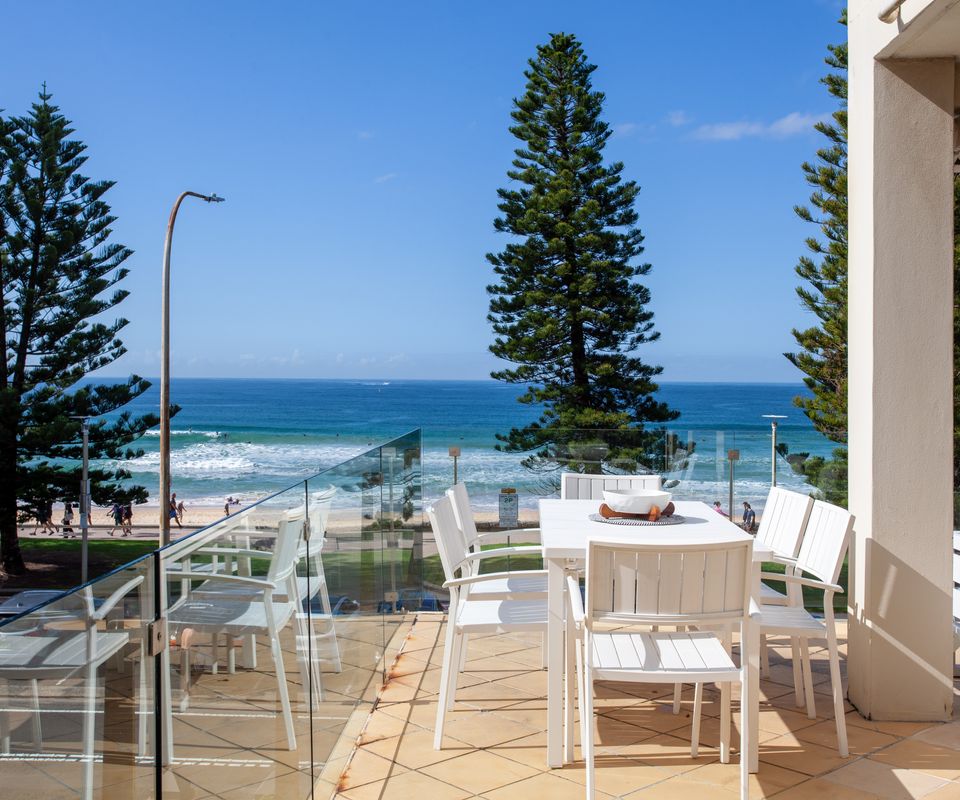 Oceanfront Oasis, Manly (I90)