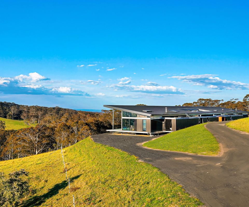 Mountain Top Bilpin, Long House ISYD