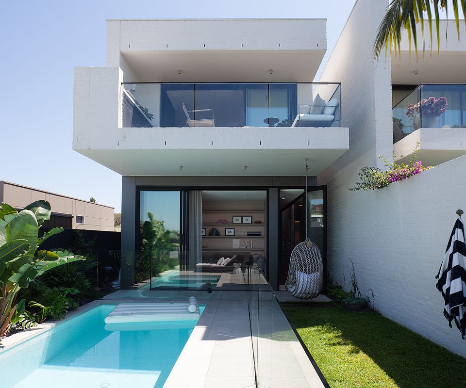 Modern Beachside Haven, Malabar ISYD