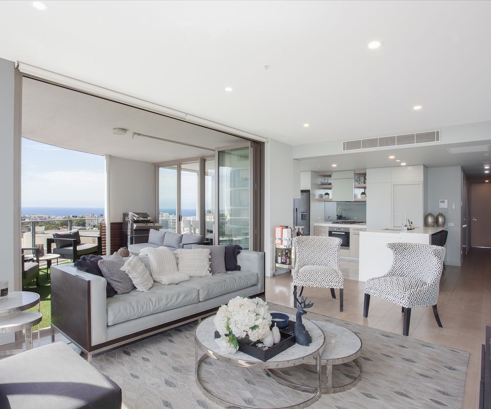 Sky High Panorama, Bondi Junction IH