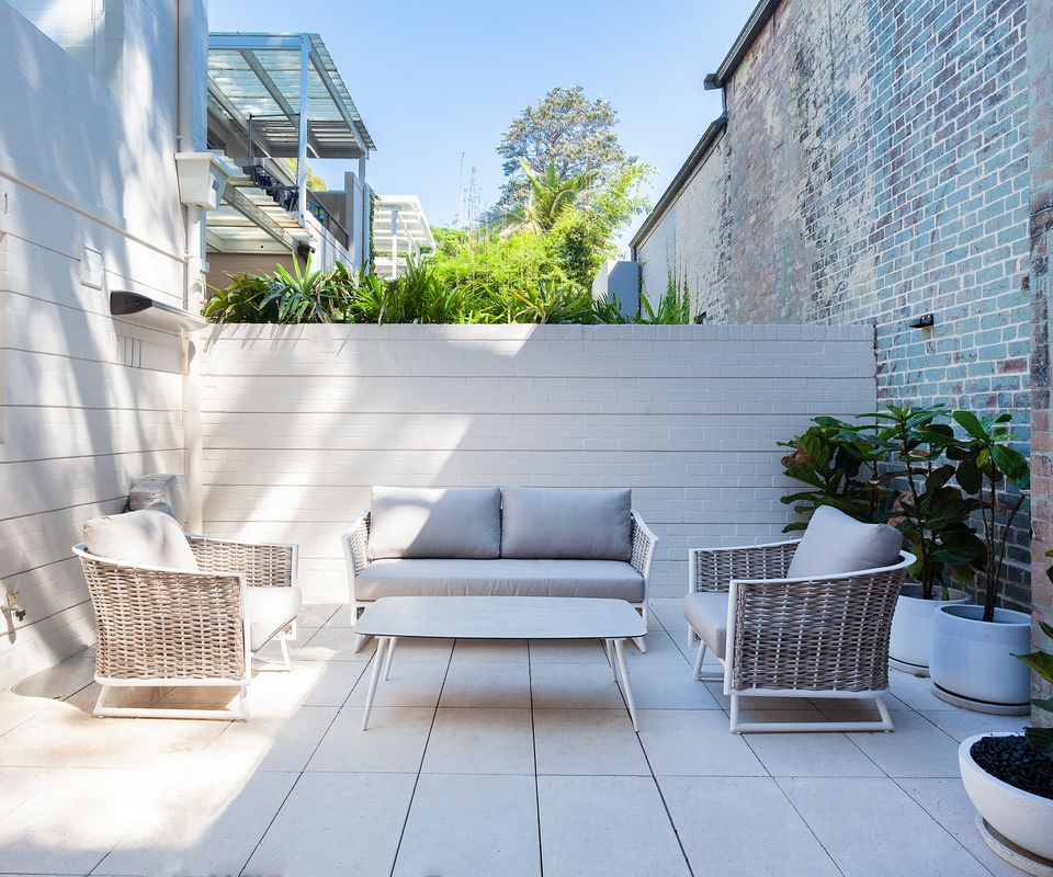 Urban Hideout, Annandale ISYD