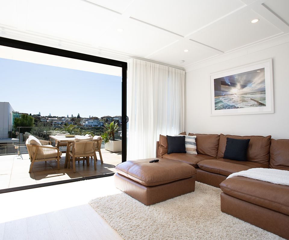 Azure Bay, Coogee IH