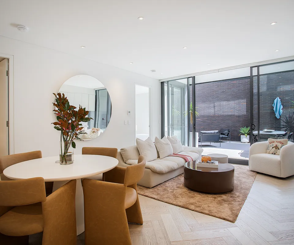 The Noir, Potts Point I90