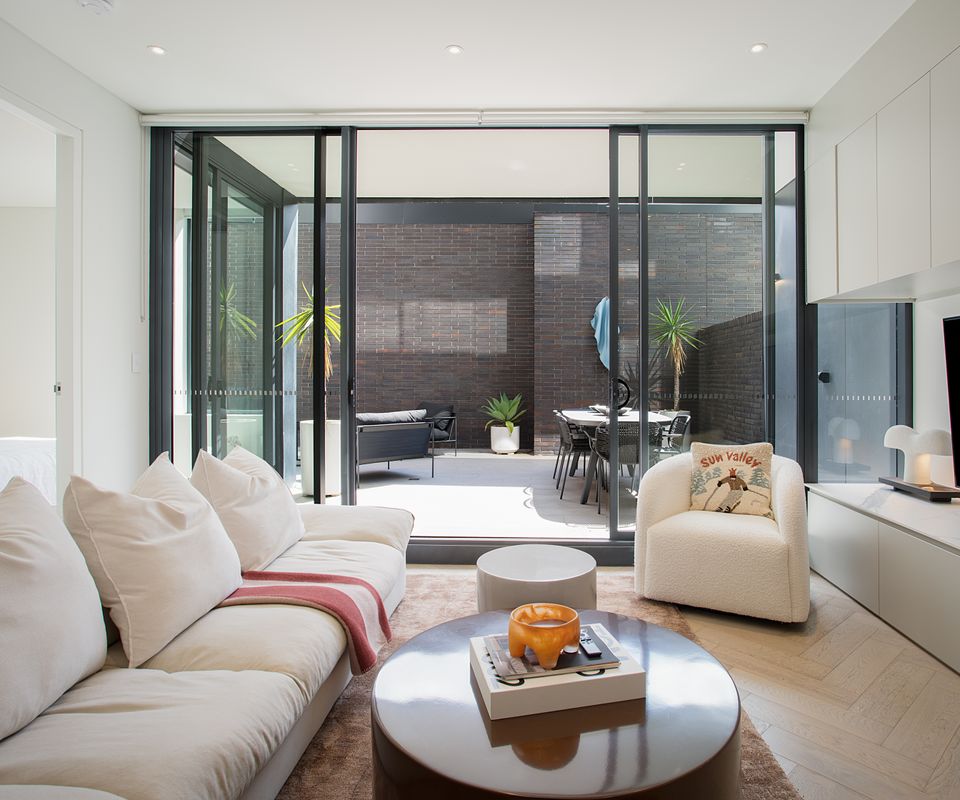 The Noir, Potts Point I90