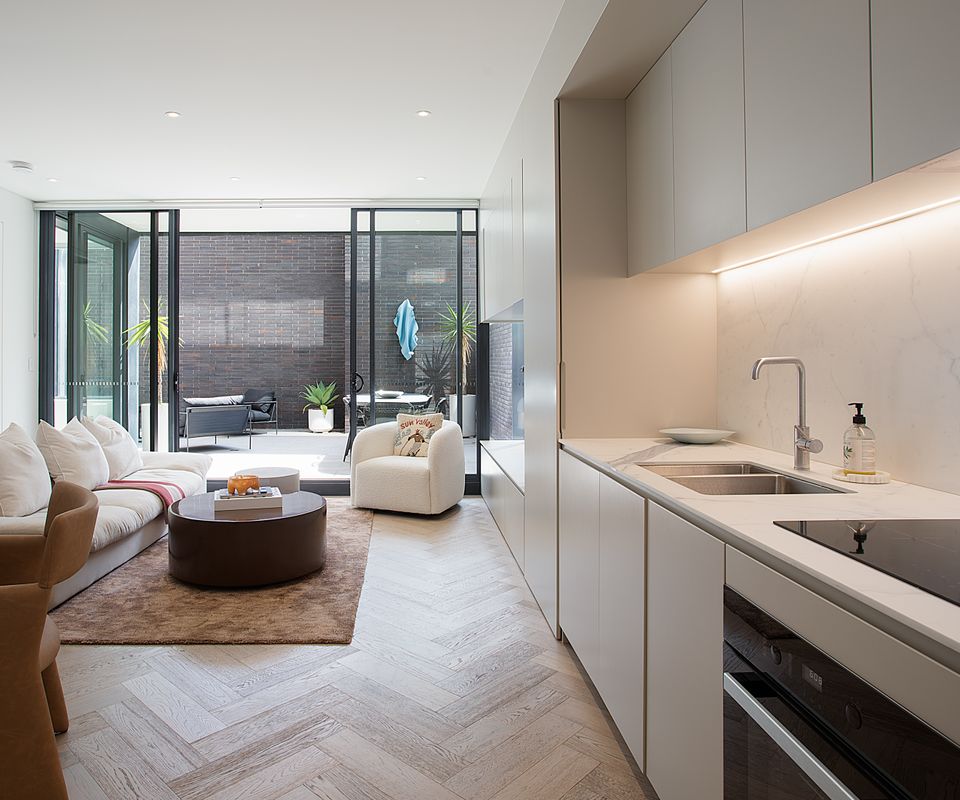 The Noir, Potts Point I90