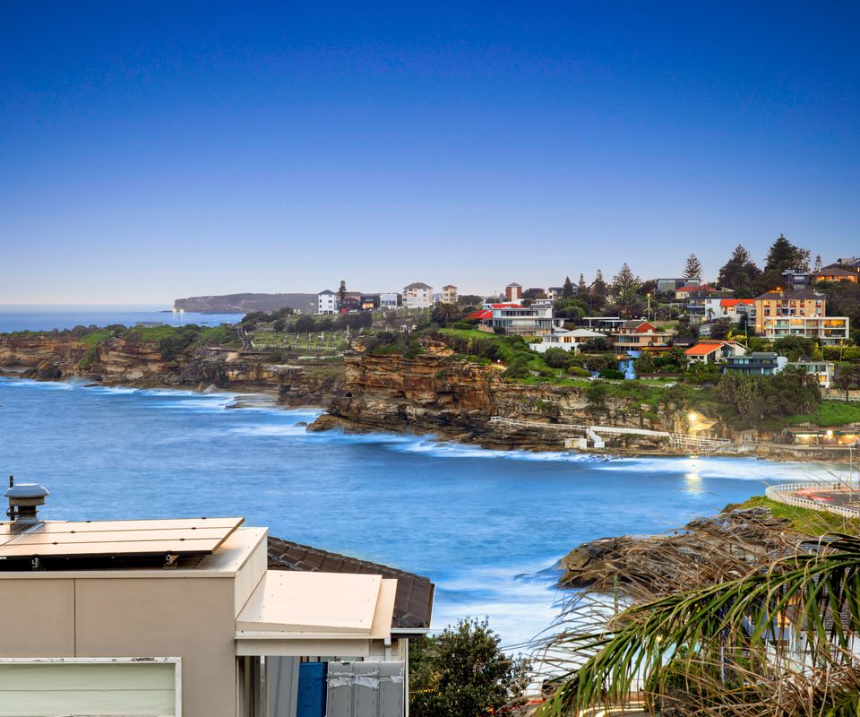 Tamarama Wave House LH LUXE