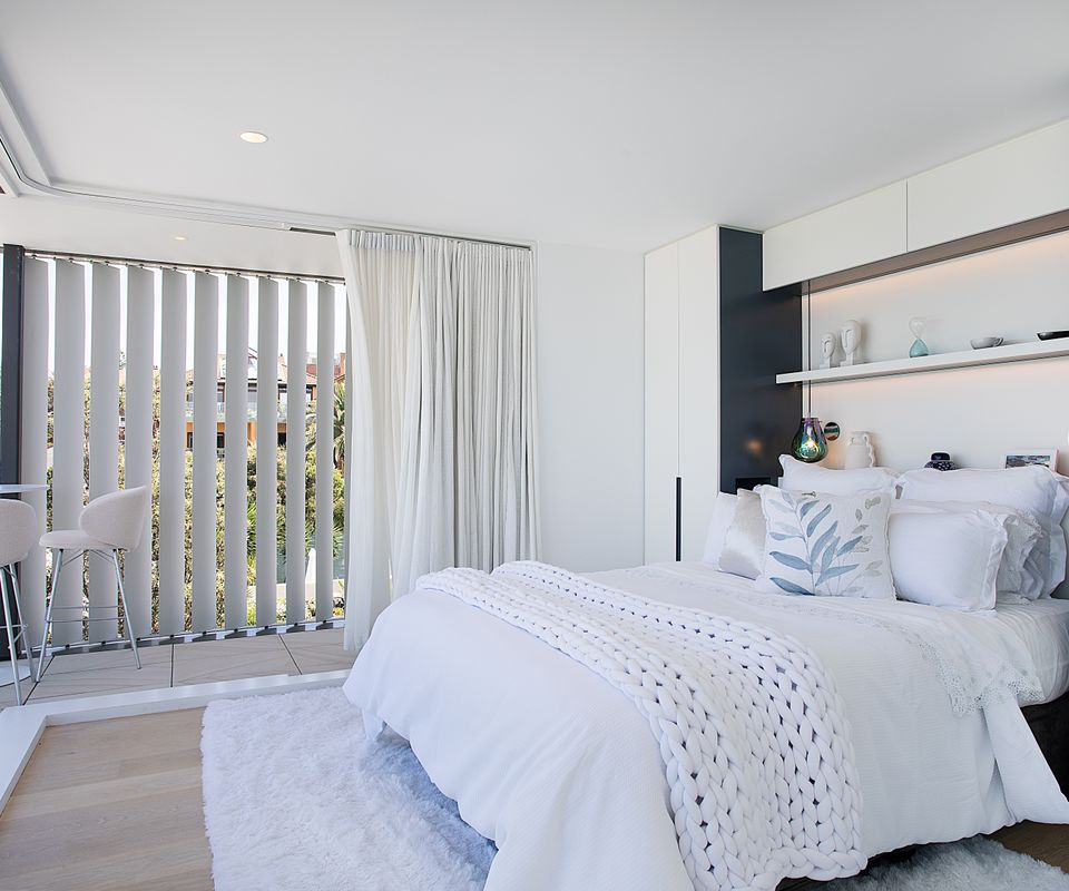 Tamarama Wave House LH LUXE