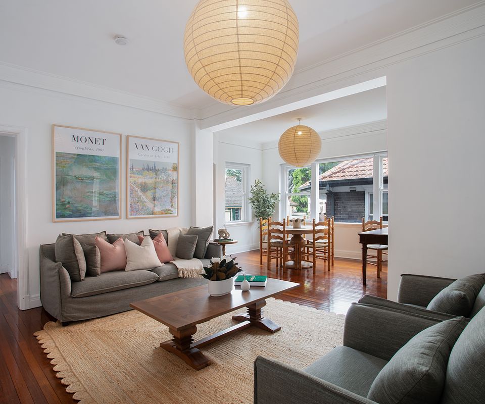 The Winchester, Edgecliff ISYD